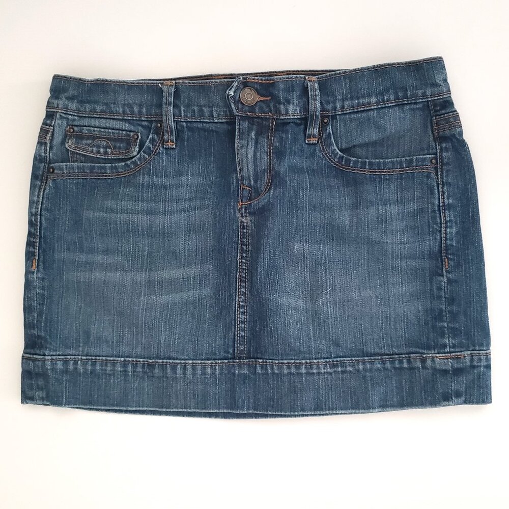 Old Navy Jean Mini Skirt in Size 1